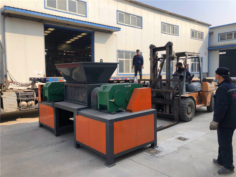 雙軸、四軸剪切式破碎機(jī)