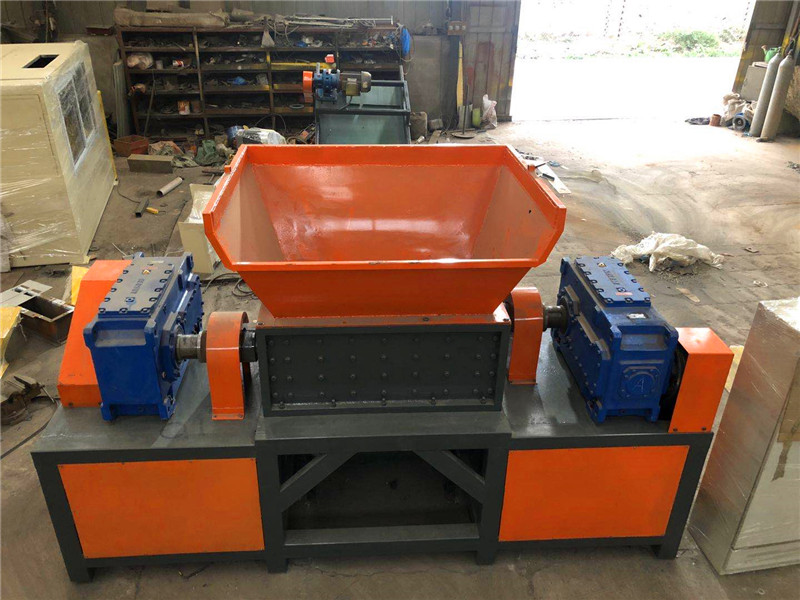 雙軸、四軸剪切式破碎機(jī)